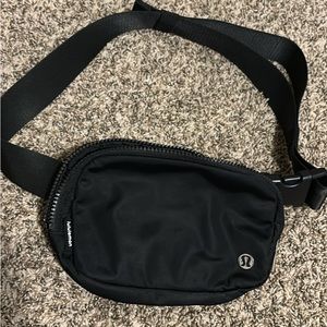 Like new black lululemon belt bag
